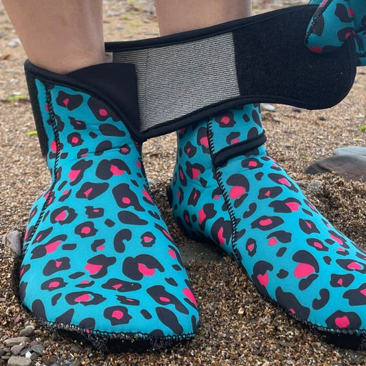EasyOff™ Fleece Lined Swimming Socks in Leopard with Kevlar Soles