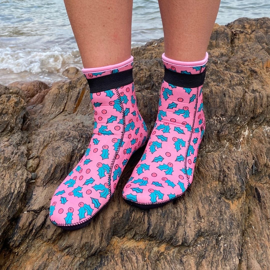 Limestone Neoprene Swimming Socks in Xmas Holly