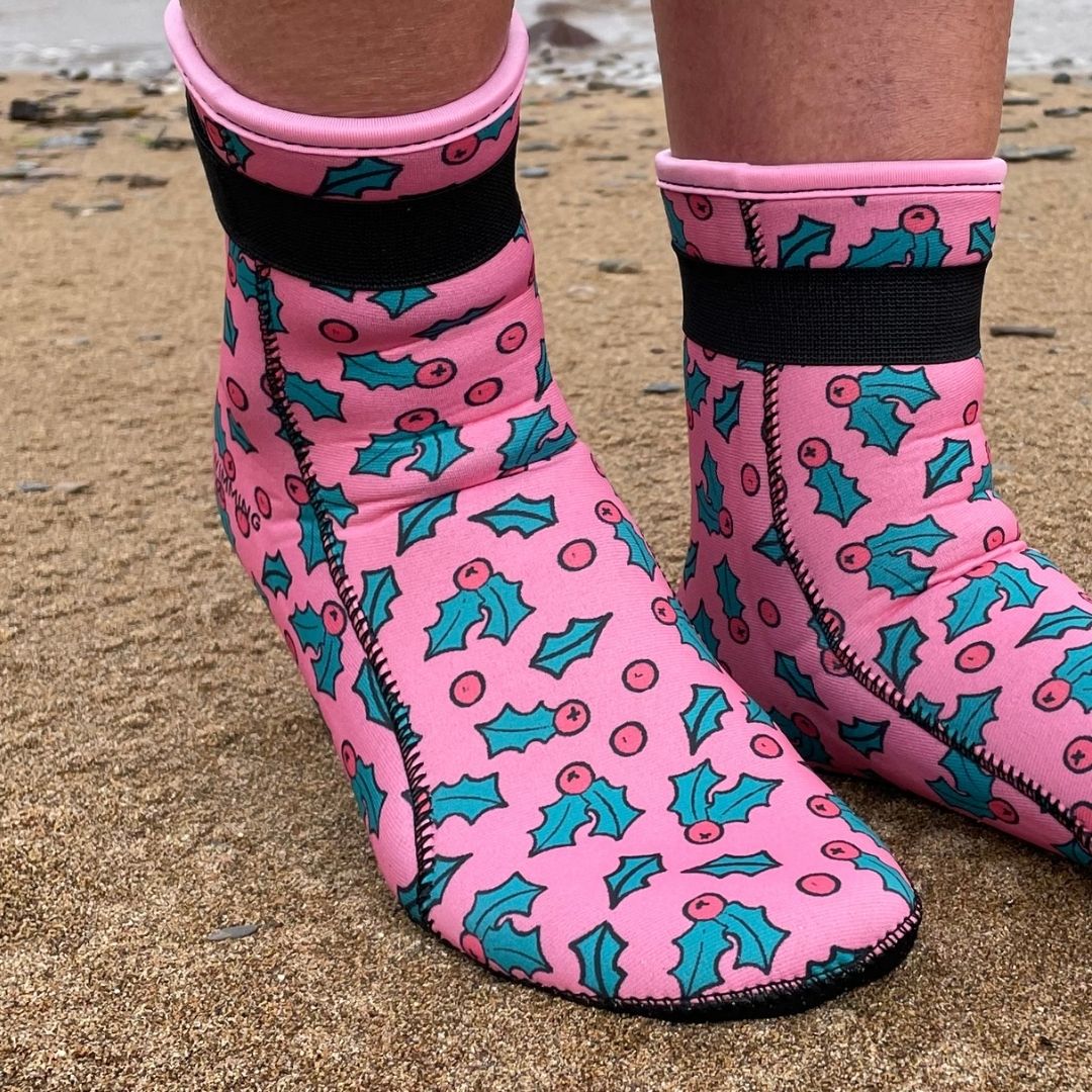 Limestone Neoprene Swimming Socks in Xmas Holly