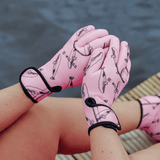 EasyOff™ Swimming Gloves in Pink Neon